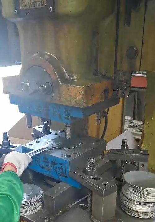 仿古铝瓦工艺|压铸、冲压两者的区别